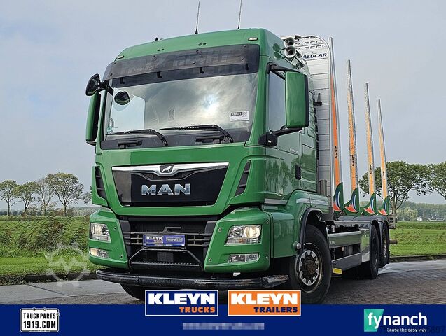 Přepravník dřeva MAN 26.500 TGX