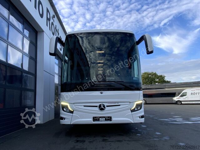 Tilausajobussi Mercedes-Benz L 17 RHD