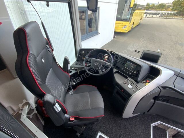Tilausajobussi Mercedes-Benz L 17 RHD