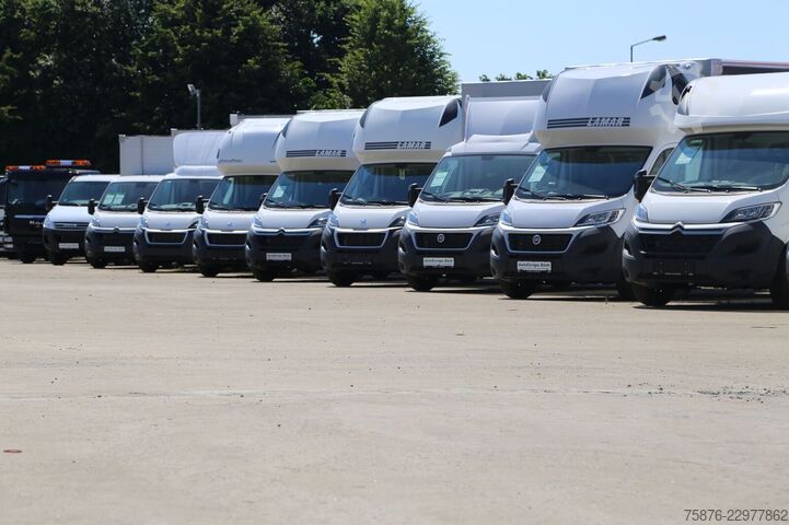Dėžinis furgonas IVECO Daily  Durchladezug mit Anhänger Kofferaufbau
