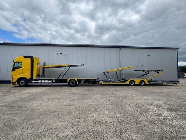 汽车运输卡车 VOLVO FH mit Anhänger für 6 PKW