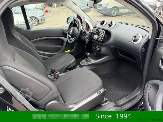 รถตู้ SMART ForTwo Automatik coupe electric drive / EQ
