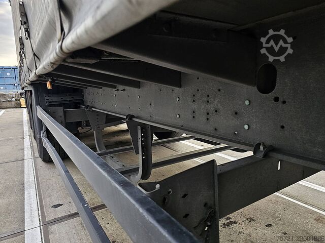  SCHMITZ SCB*S3T MOT 2/27 | 3 AXLES | SLIDING ROOF