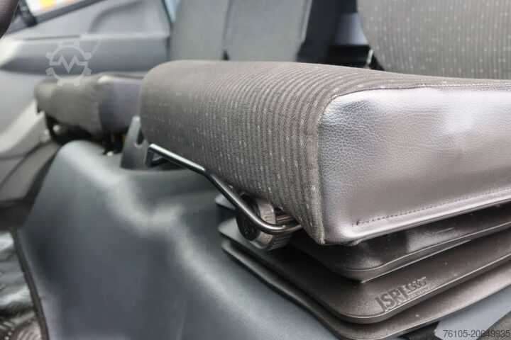 حقيبة سفر FUSO Canter Mistubishi Canter 7C18