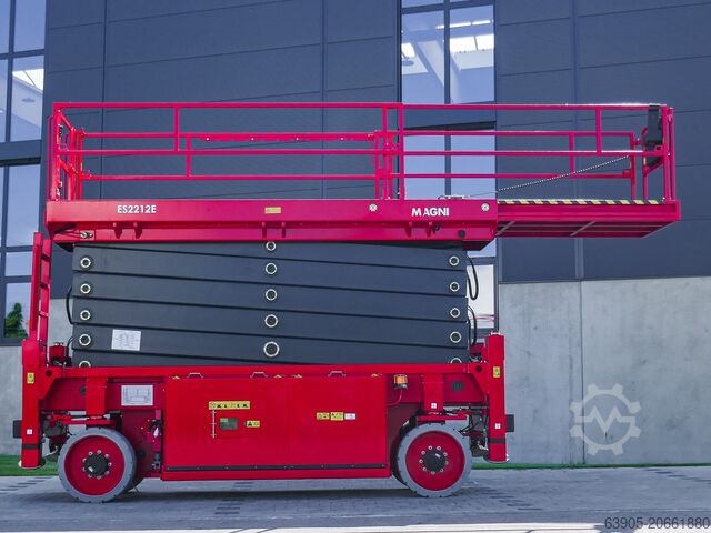 Scissor platform Magni ES 2212E