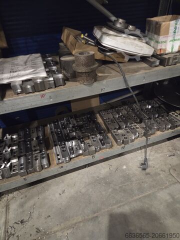 Cycle-controlled lathe Romi M680