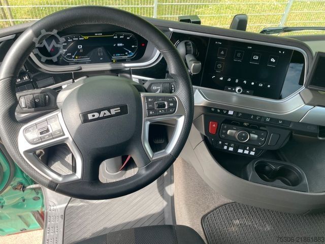 Štandardný ťahač DAF FT XF 530 NGD PXP 4x4