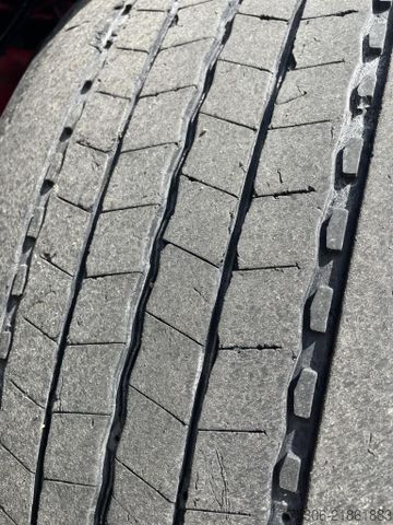 Štandardný ťahač DAF FT XF 530 NGD PXP 4x4