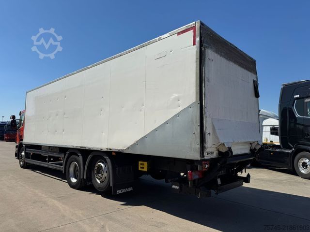 Rashladni kamion SCANIA P 280 Kühlkoffer mit BÄR Ladebordwand / Kiesling