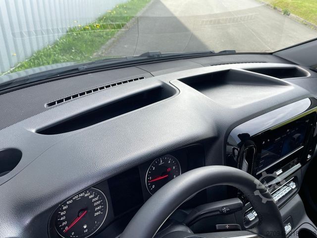 Panelová dodávka MERCEDES-BENZ Vito 116 Tourer SELECT lang MULTIBEAM LED TEMP
