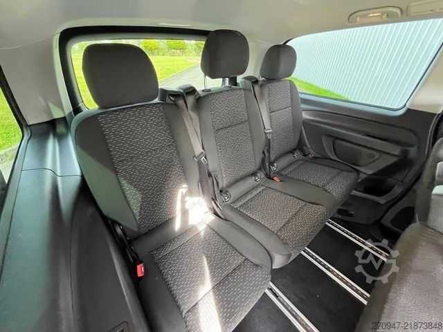 Panelová dodávka MERCEDES-BENZ Vito 116 Tourer SELECT lang MULTIBEAM LED TEMP