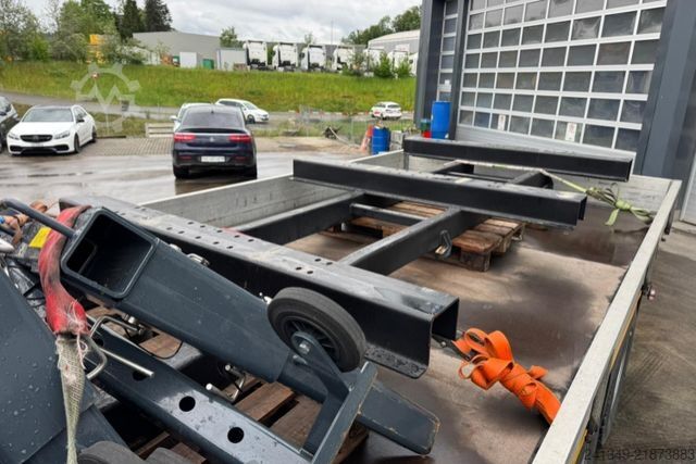 Kamion sa ravnom platformom MAN TGA 26.350 6x4 SWS