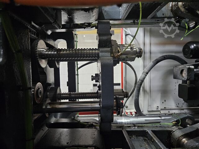 Formsprutningsmaskin FERROMATIK MILACRON Elektra 180-2F