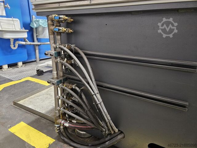 Formsprutningsmaskin FERROMATIK MILACRON Elektra 180-2F