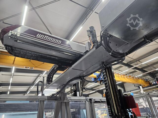 Formsprutningsmaskin FERROMATIK MILACRON Elektra 180-2F