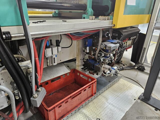 Liejimo mašina Arburg Allrounder 520 S 1600-170