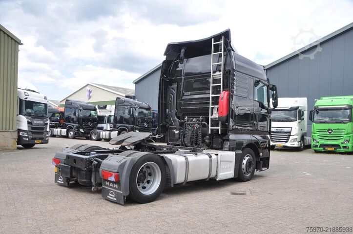 ปริมาณ SZM MAN TGX 18.430 XLX 4X2 MEGA + HEFSCHOTEL