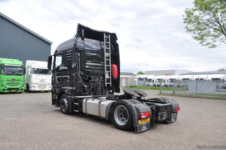 ปริมาณ SZM MAN TGX 18.430 XLX 4X2 MEGA + HEFSCHOTEL