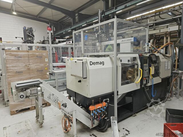 เครื่องฉีดขึ้นรูป DEMAG ergotech-system 500/370-200