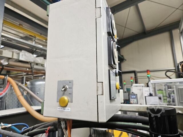 เครื่องฉีดขึ้นรูป DEMAG ergotech-system 500/370-200
