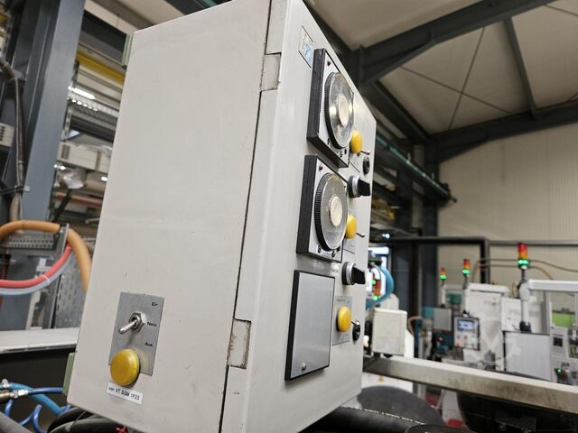 เครื่องฉีดขึ้นรูป DEMAG ergotech-system 500/370-200