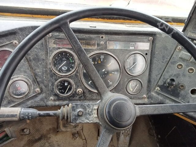 Šarnyrinis savivartis Volvo 5350