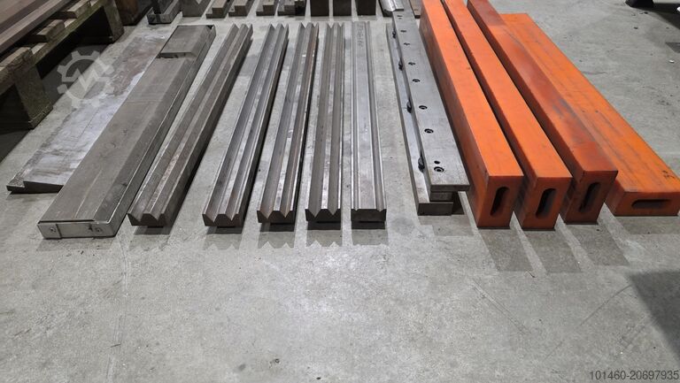 Press brake 40 Ton x 2000mm with Esa 630 control Imal e3a