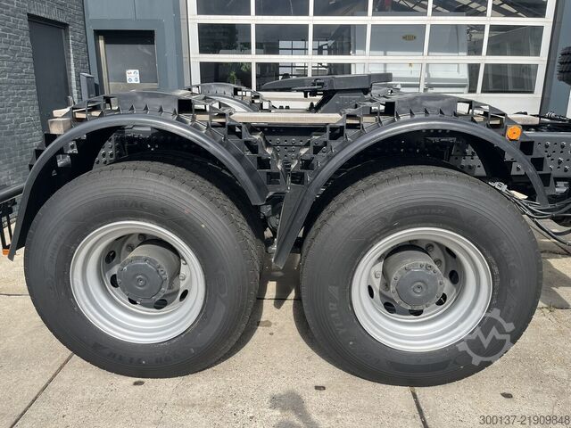 Mercedes-Benz Arocs 4058 AS 6x6 Tractor Head 180T Push Pull EURO-3 Mercedes-Benz Arocs 4058 AS 6x6 Tractor Head 180T Push Pull E...