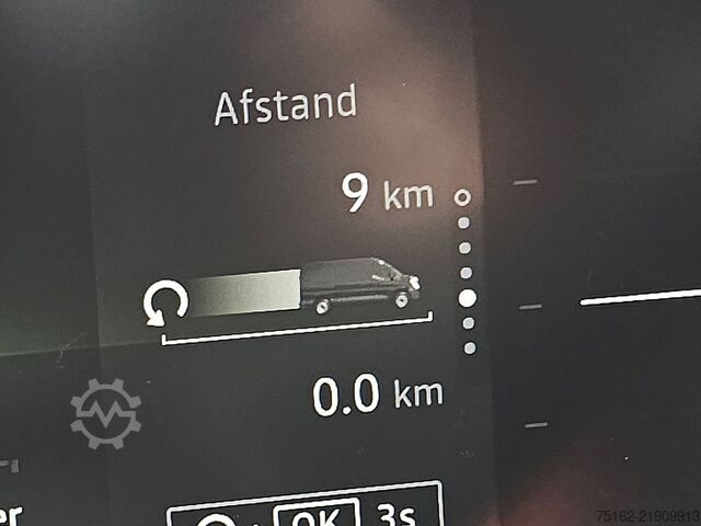 High-roof van RENAULT MASTER L2H2 87kWh 404K WLTP