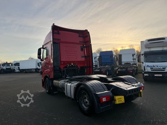 Unit traktor standar IVECO Stralis S-WAY AS440S48T/P Standklima Retarder