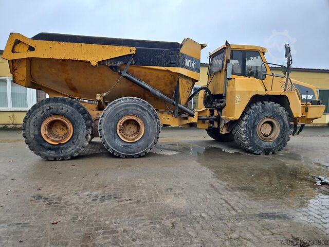 Съчленен самосвал Moxy MT 41