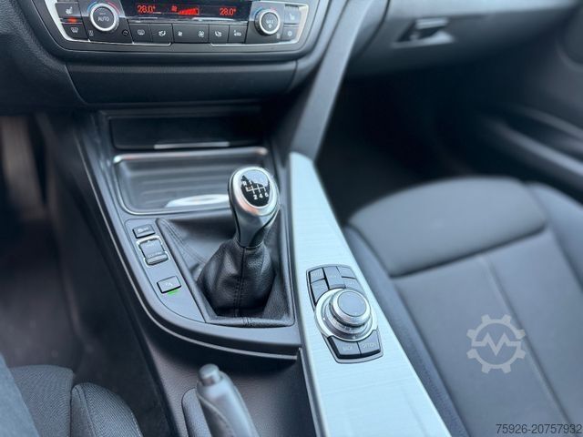 Furgoneta BMW 328i *Limousine*Schaltgetriebe*MKL leuchtet*