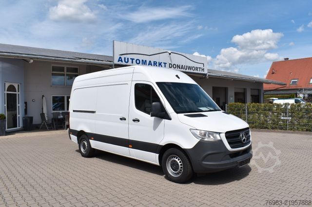 Furgão de painéis MERCEDES-BENZ Sprinter 317 CDI 9 G-Tronic Hochraumkast. Abstan