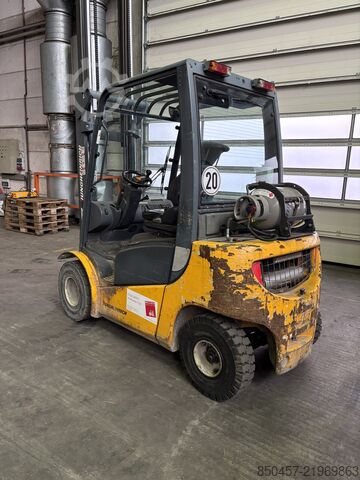 Carrelli elevatori a GPL Jungheinrich TFG425 5m/ 4466mh/ 2010y