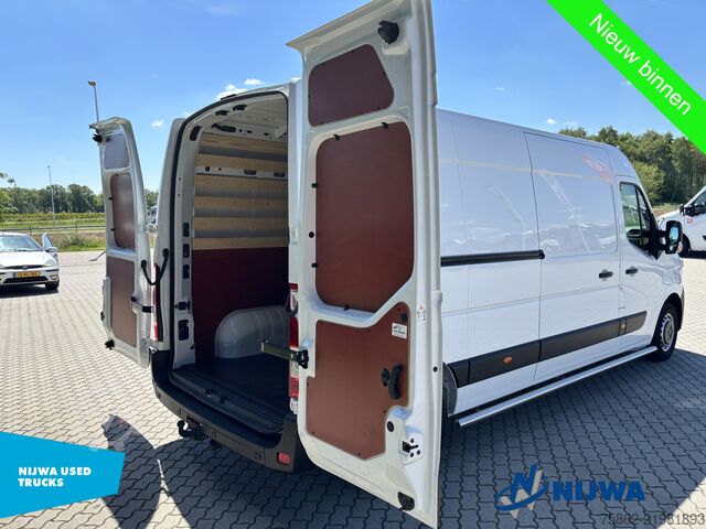 Kombi s vysokou strechou Renault Master 135 L3H2 Parkeersensoren + Trekhaak