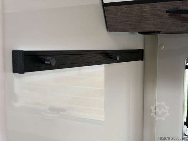 Integrovaný karavan MILLER M-Liner 1