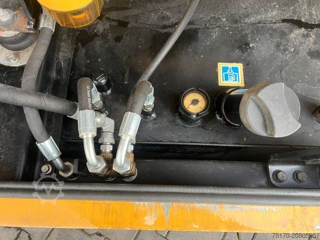 Iný CATERPILLAR DE200E3 Stromerzeuger / 180KVA / 2017 / 12.921h