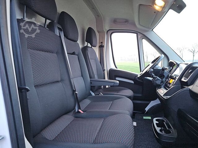 Camioneta familiar de techo alto CITROEN JUMPER 2.2 L4H2 Maxi Airco