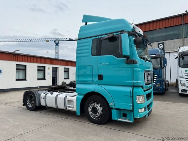 Prostorninska vlačilna enota MAN TGX 18.440 * VOLUMEN * 2 X TANK * RETARDER *