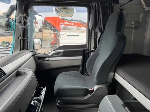 Prostorninska vlačilna enota MAN TGX 18.440 * VOLUMEN * 2 X TANK * RETARDER *