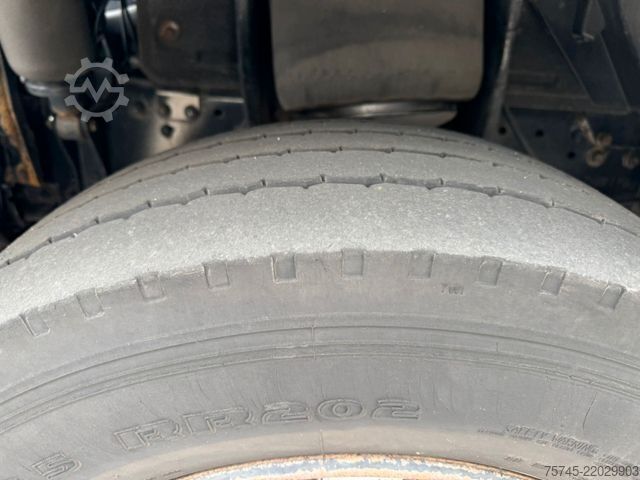 Prostorninska vlačilna enota MAN TGX 18.440 * VOLUMEN * 2 X TANK * RETARDER *