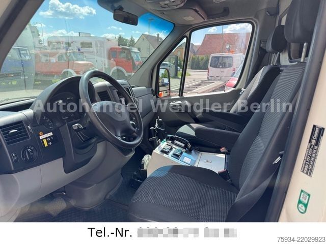 Brandbil MERCEDES-BENZ Sprinter 516 CDI RTW Fahrtec Stryker Trage