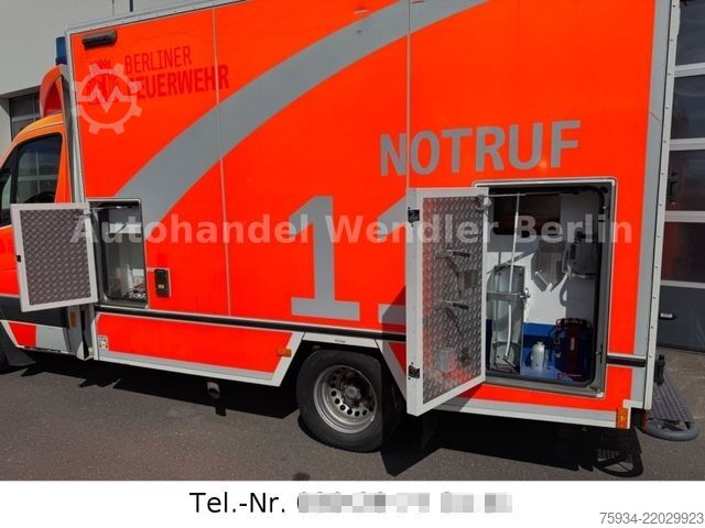 Brandbil MERCEDES-BENZ Sprinter 516 CDI RTW Fahrtec Stryker Trage