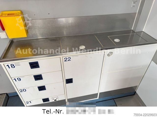 Brandbil MERCEDES-BENZ Sprinter 516 CDI RTW Fahrtec Stryker Trage