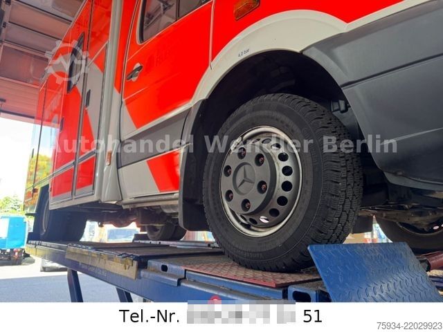 Brandbil MERCEDES-BENZ Sprinter 516 CDI RTW Fahrtec Stryker Trage