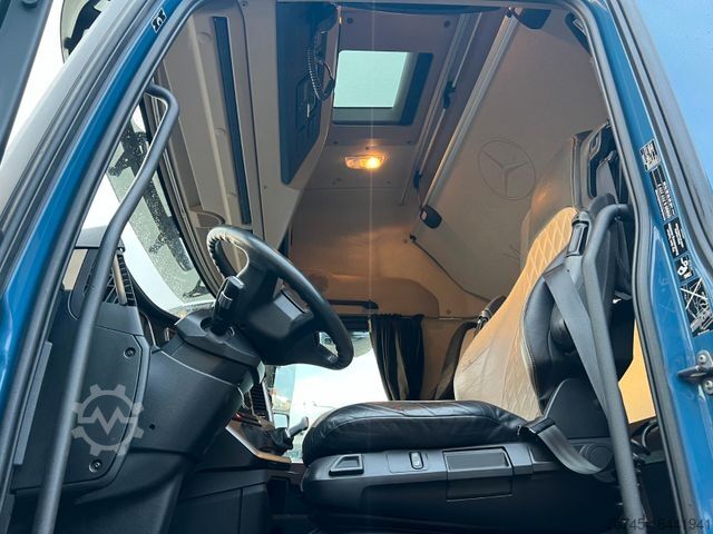 Standardni tegljač MERCEDES-BENZ ACTROS 1845 GIGASPACE  * AUTOTRANSPORTER *
