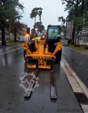 Teleskopstapler JCB 540-140
