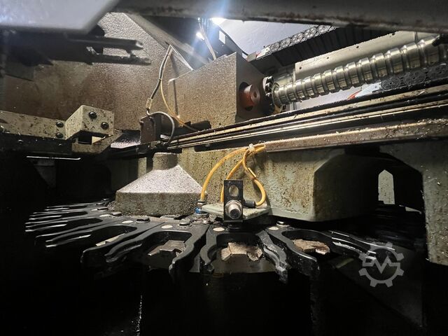 MACHINING CENTAR HERMLE c 800 v