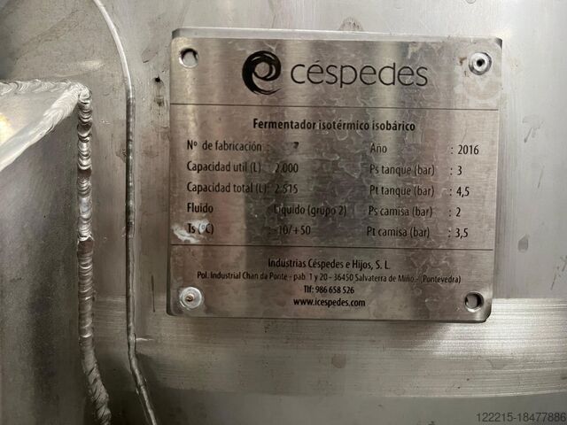 SK Group & Céspedes 20HL pivniță de fermentație și depozitare (2014) SK Group & Céspedes Gär- und Lagerkeller