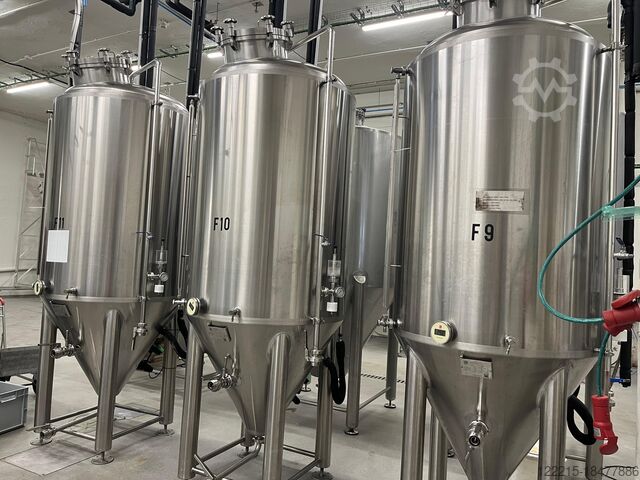 SK Group & Céspedes 20HL pivniță de fermentație și depozitare (2014) SK Group & Céspedes Gär- und Lagerkeller